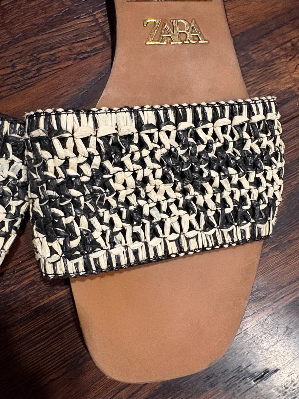 Zara Woven Sandals - Picture 4 of 6